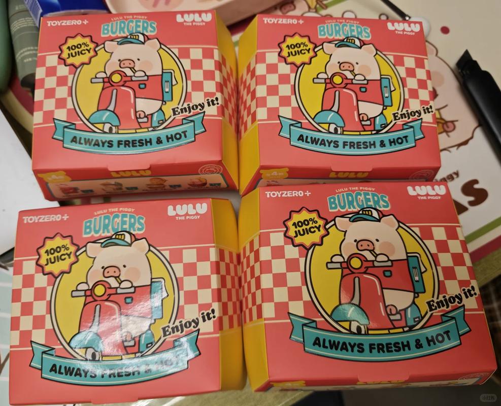 Original Lulu The Piggy Burgers Series Blind Box Surprise Bag Collect Kawaii Doll Desktop Decoration Ornament Trend Toy Gift