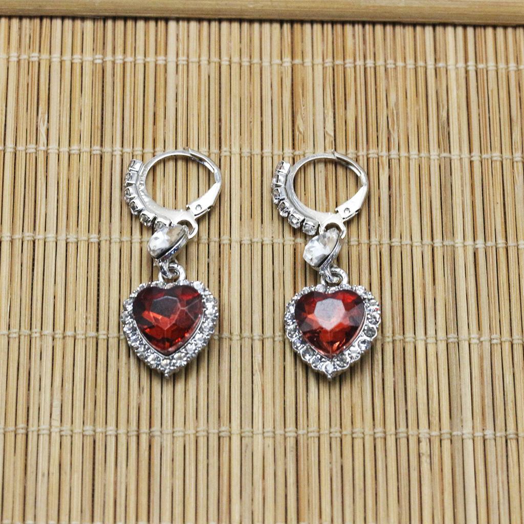 Серьги-подвески в форме сердца, инкрустированные красным кристаллом, серьги-капли из сплава, идеальные женские украшения для женщин, на каждый день и для вечеринок