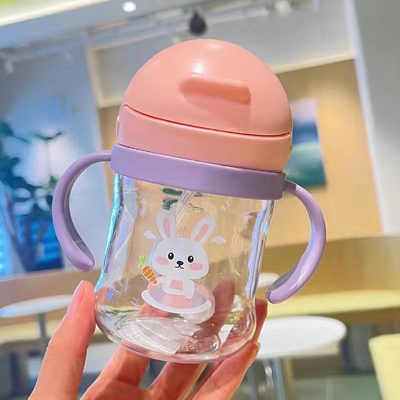 250 мл Детская поилка для воды с ручкой для обучения кормлению, бутылочка для питья с защитой от удушья и гравитационным мячом, детская учебная кружка с трубочкой