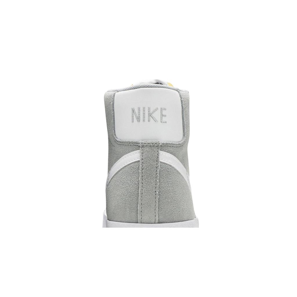 Nike Blazer Mid '77 Замшевый 'Light Smoke Grey' (унисекс) Светло-дымчато-серый / Белый / Черный / Белый Скейт-обувь CI1172 004