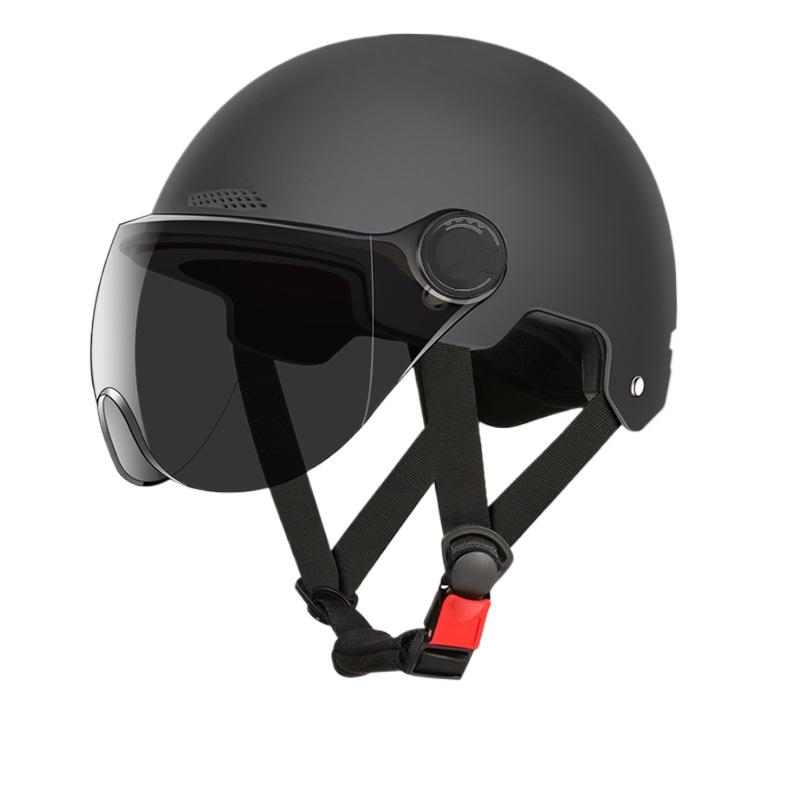 Шлем Электромобиль Женский и Мужской Мотоциклетный Аккумуляторный Автомобиль Полушлем Летняя Защита от Солнца Полный Шлем Оптом Езда Дышащий и Легкий