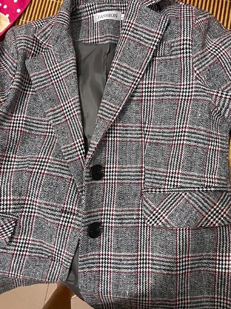 Маленький блейзер женский 2024 новый студент короткий интернет знаменитость маленький