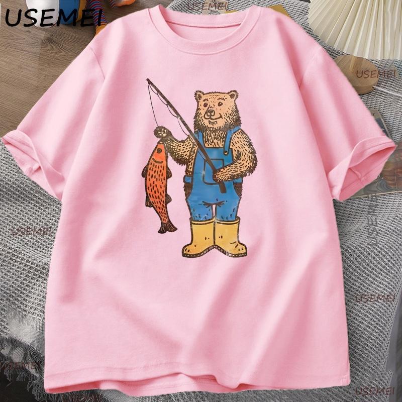 Bear Fishing T Shirt Graphic Tee for Unisex Women Vintage Nature Lover Gift for FisherUnisex Tshirt Cotton Short Sleeve Tees Clothes
