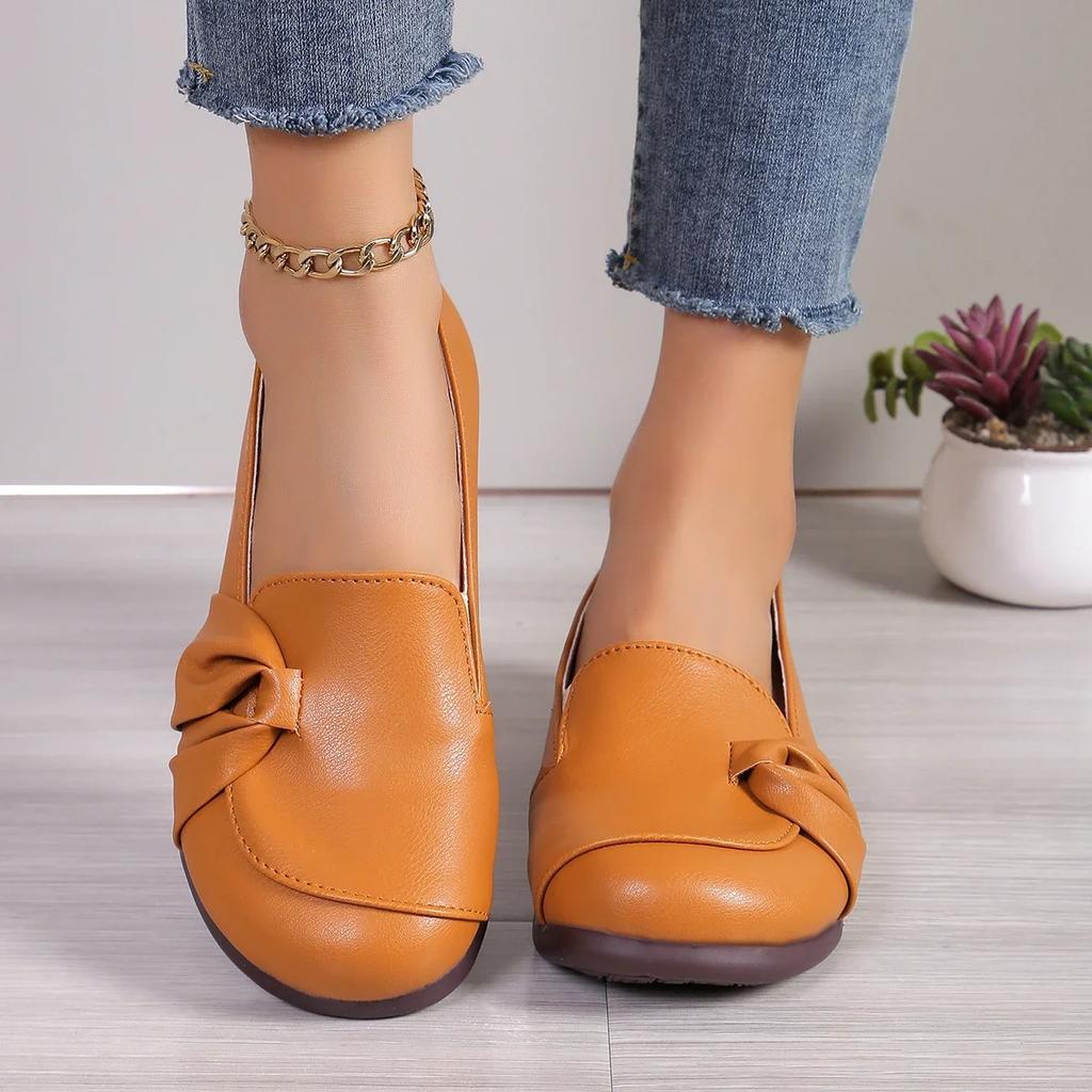 Fashion New Summer Women Flat Shoes Comfort Non-slip Soft Oxford Solid Color Mom's Shoes New Fashion Leather Flat Footwear