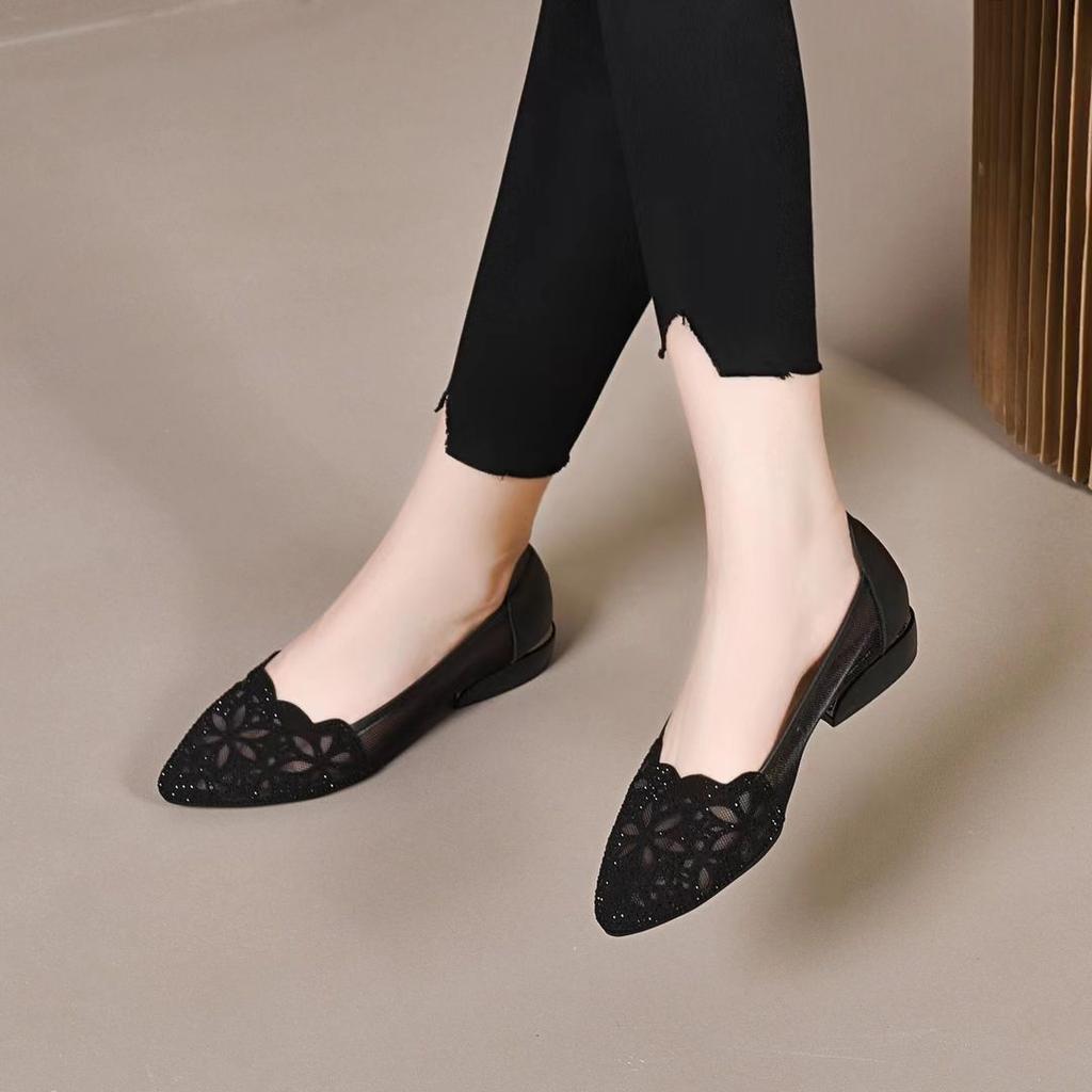 Hollow Out Sparkling Diamond Pointed Shoes for Women Spring and Summer Shoes with Thick Heels and Soft Soles Single Shoes