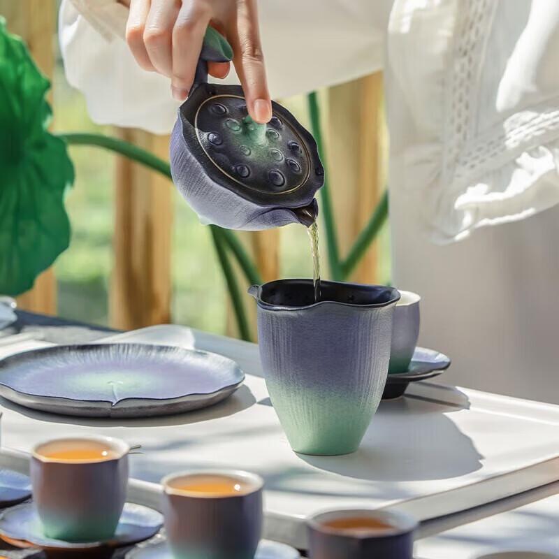 Wan Qiantang Summer Lotus Ceramic Gongfu Tea Set
