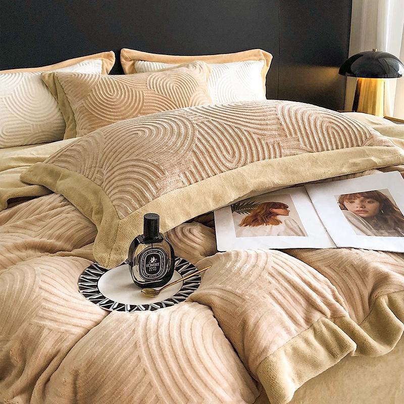 Комплект постельного белья из молочного флиса для беременных и младенцев класса А из четырех предметов для осени и зимы, теплый и толстый коралловый флис, сон обнаженным с флисом