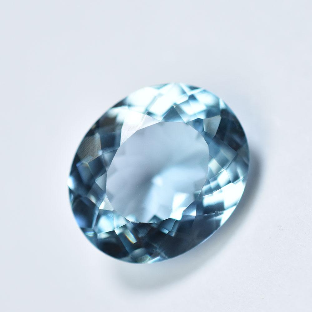 Amazing Ocean Blue Aquamarine Crystal Oval Cut Gemstone 10.19 Ct