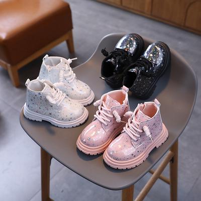 Новые кожаные ботинки детские ботинки на мягкой подошве