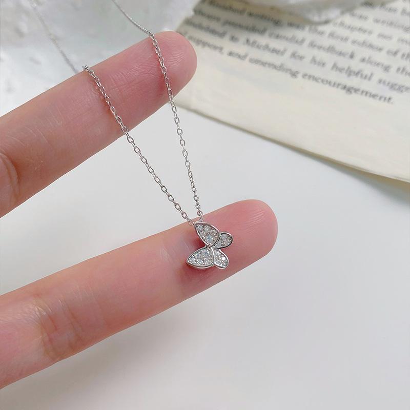 Ожерелье-бабочка с современным дизайном и универсальным повседневным стилем, свежая и артистичная женская ключичная цепочка