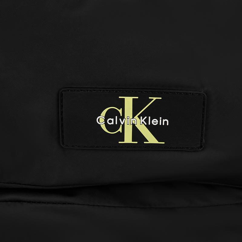 Calvin Klein Повседневная большая тканевая сумка-тоут для commuters Мужские сумки Цвет Космический черный 4G3148G-UB1