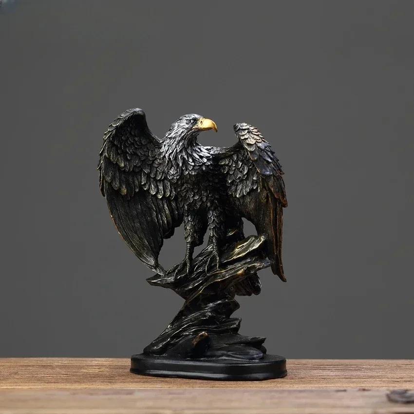 Resin Eagle Statue Decorative Figurines, Home Office Desk Decoration, Symbol of Wealth, Freedom Power, Birthday Gift, Holiday