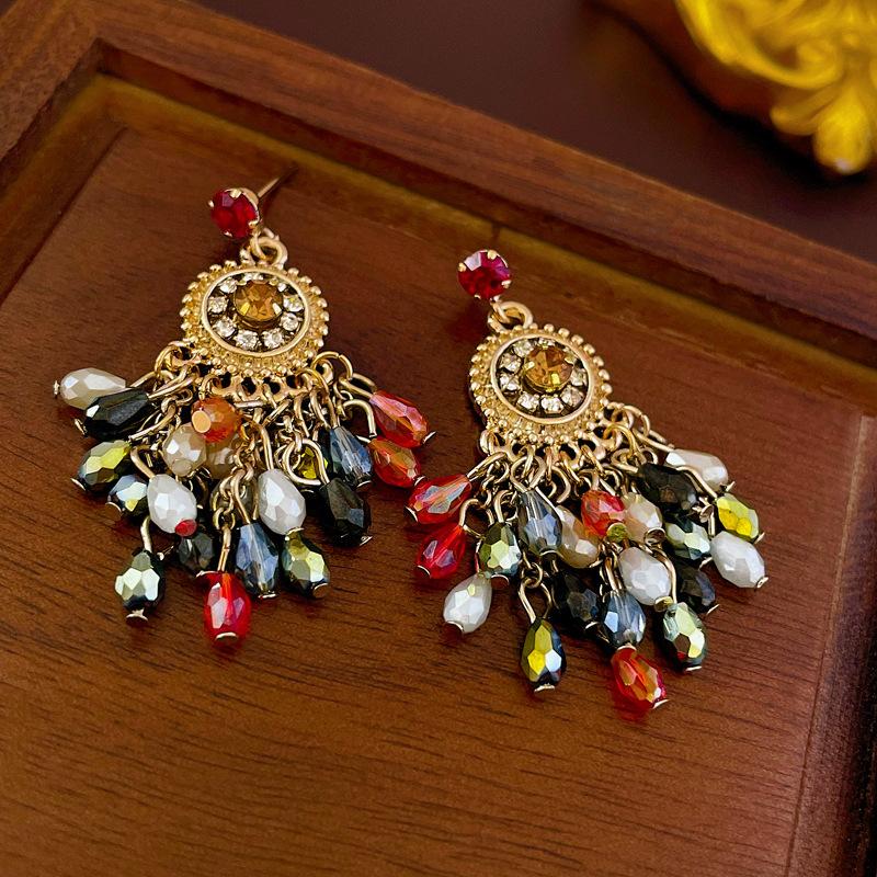 Высококачественные серьги из циркония и металла с кисточками, инкрустированными бриллиантами, идеально подходят для любого случая