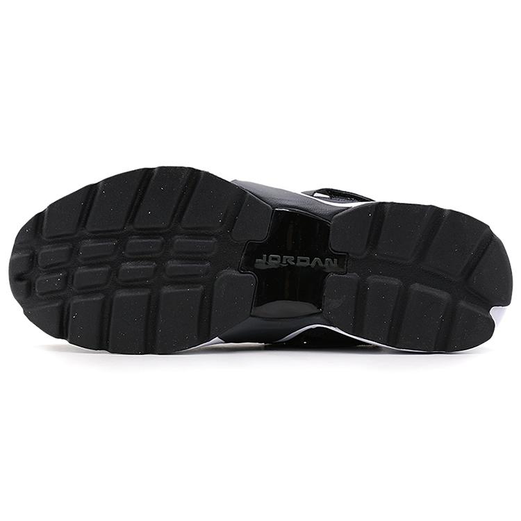 Jordan Trunner High Triple Black AA1347-003