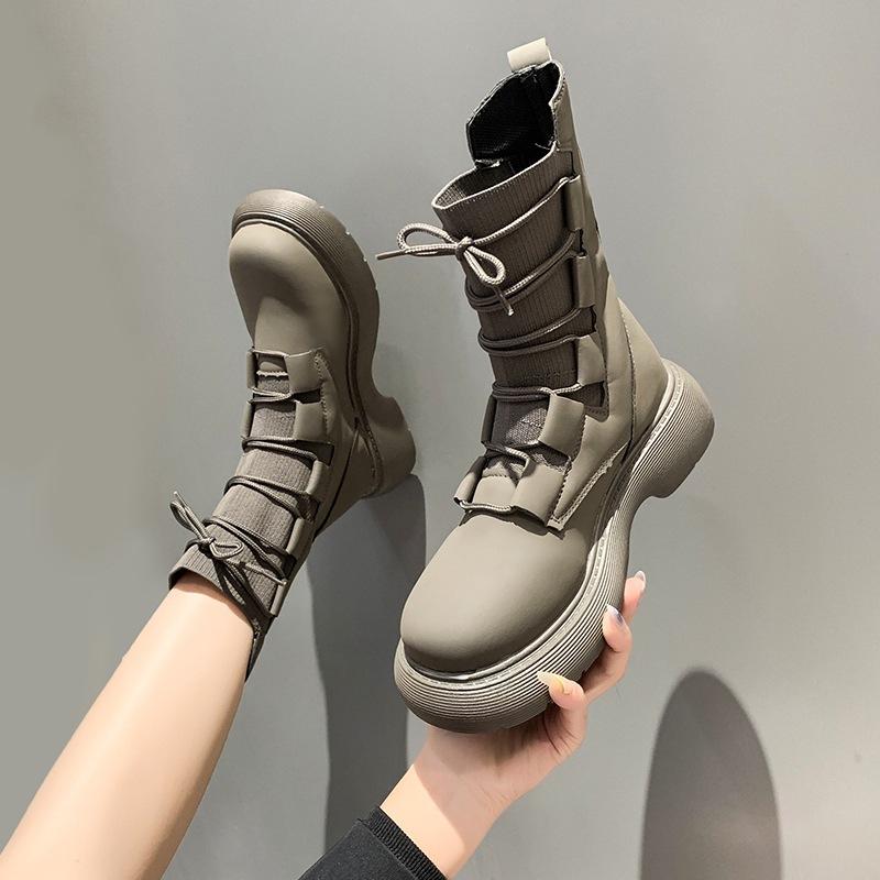 Французские британские ботинки Мартин 2025 новые осенние одинарные ботинки на толстой подошве эластичные ботинки-носки из мушиной ткани тонкие короткие ботинки