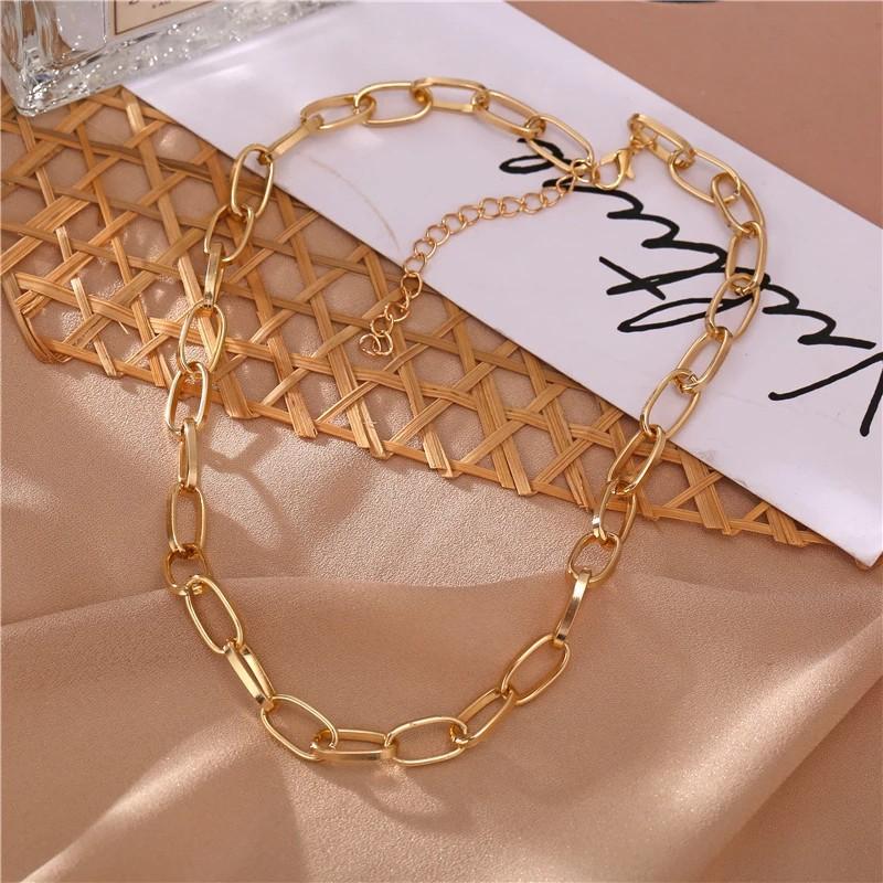 Korean Retro Heart-shaped Necklace Elegant Creative Hollow Clavicle Chain Women Jewelry Accessories Gift