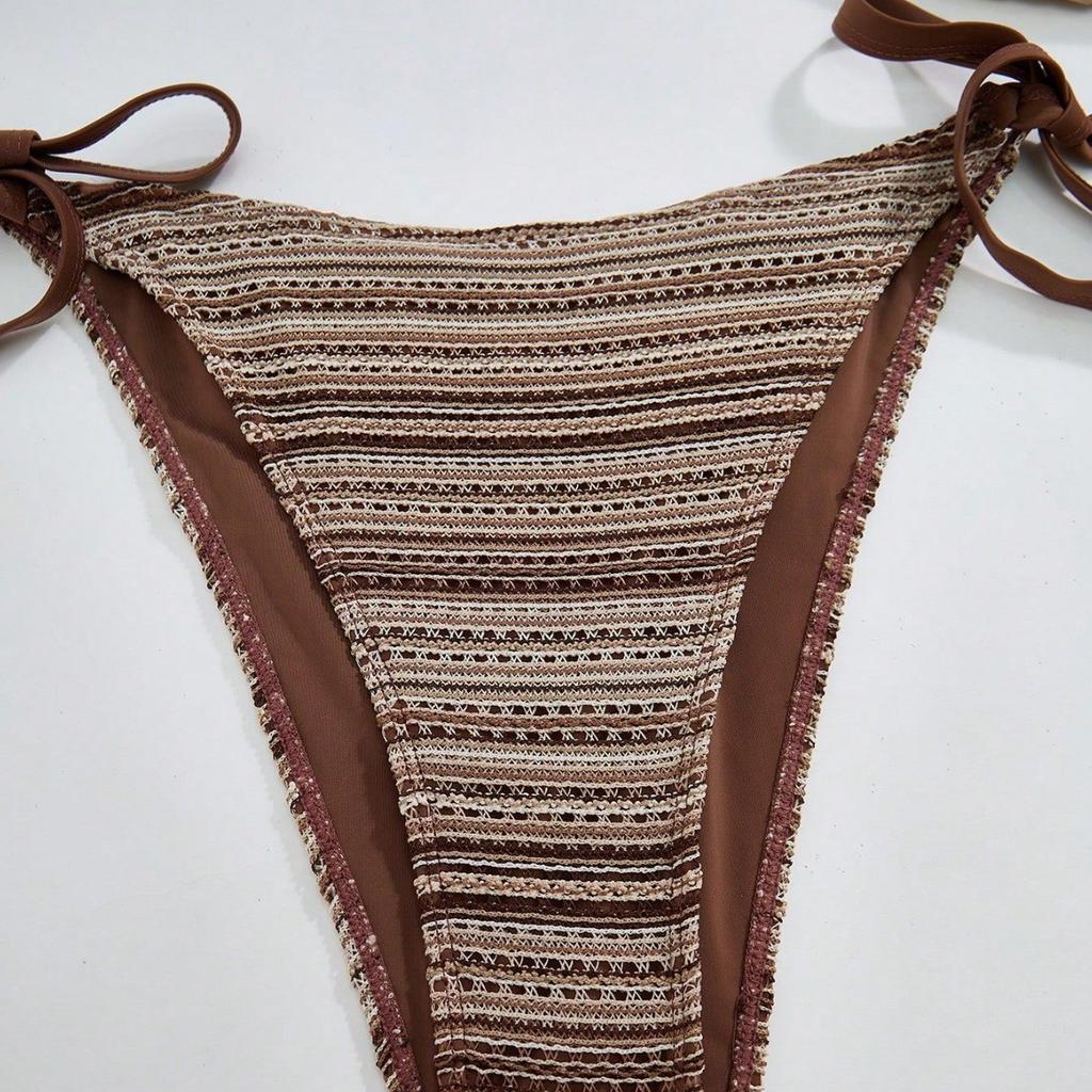 1011 new European and American sexy neck strap bikini large size swimsuit split beach shorts three-piece swimsuit