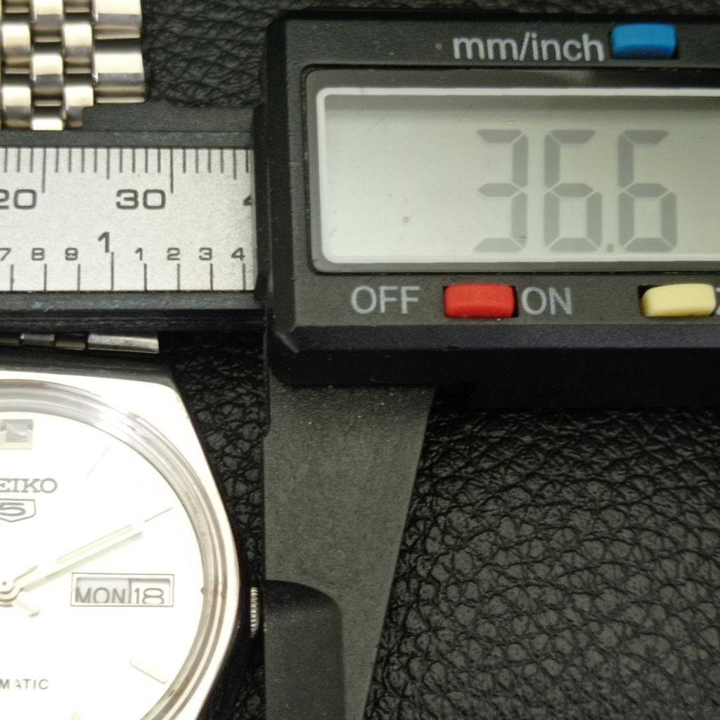 GENUINE VINTAGE SEIKO 5 AUTOMATIC 6309A JAPAN MENS SILVER DIAL WATCH A701655-5 R206c-a701655