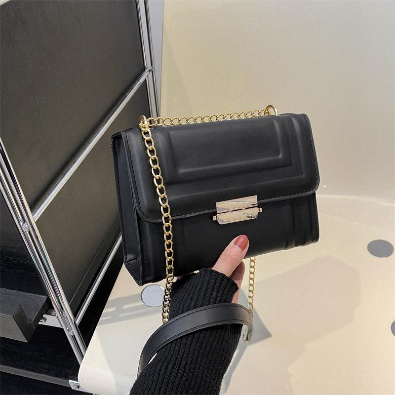 Весенняя новая модная сумка через плечо с цепочкой для женщин Простая и модная темпераментная и персонализированная сумка через плечо