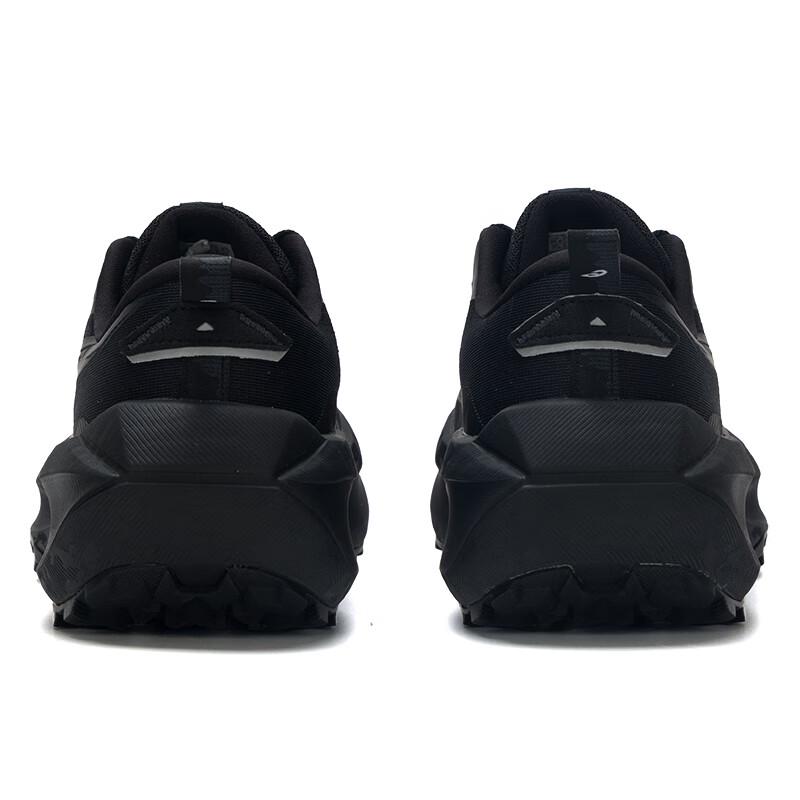 Asics Мужские беговые кроссовки TRABUCO MAX