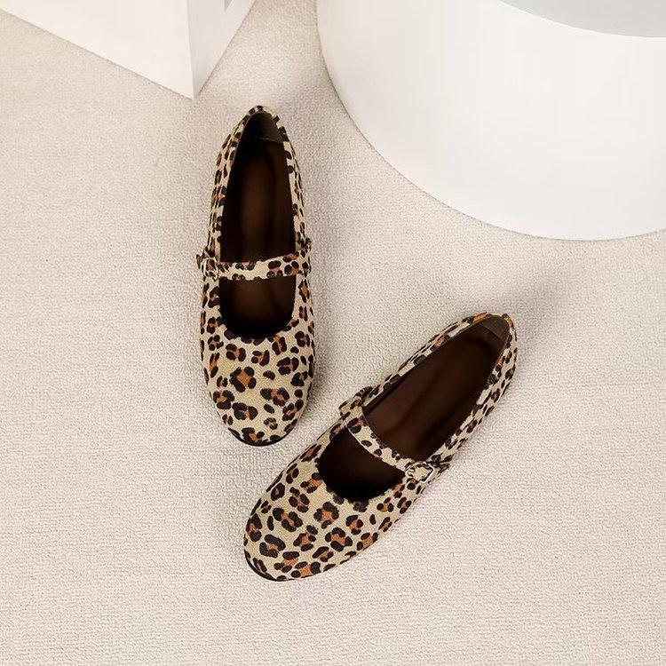Large size retro round head hair leopard print one-word buckle with Mary Jane single shoes spring and autumn new flat shoes grandma shoes