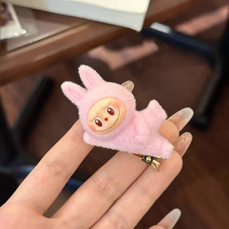 1pc 3D Stretch Cloth Hair Clip, Cute Cartoon Plush Lying Posture Figurine Hair Clip, High Aesthetic Value, Broken Hair Side Clip