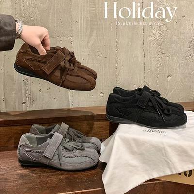 Женская обувь – Кроссовки