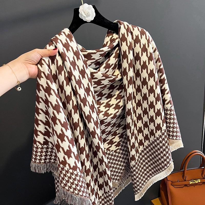New Women'S Fashionable Imitation Cashmere Autumn And Winter Warm Large Square Scarf Double-Sided Tassel Scarf Air Conditioning Shawl