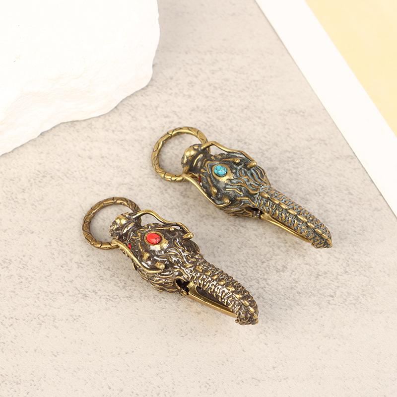 Брелки из чистой латуни с красными глазами и головой дракона, брелок с изображением дракона зодиака, винтажный мужской брелок с пряжкой на талии, автомобильный брелок, кулон, подарки, ремесла