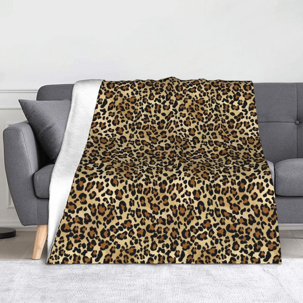 Черно-белый плед с рисунком снежного барса, флисовый, осенний, многофункциональный, мягкий, для дивана, кровати