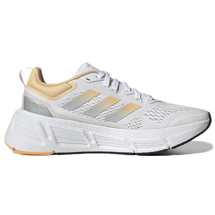 adidas Questar White Pulse Amber Женские кроссовки Cloud-White Matte-Silver GZ0611