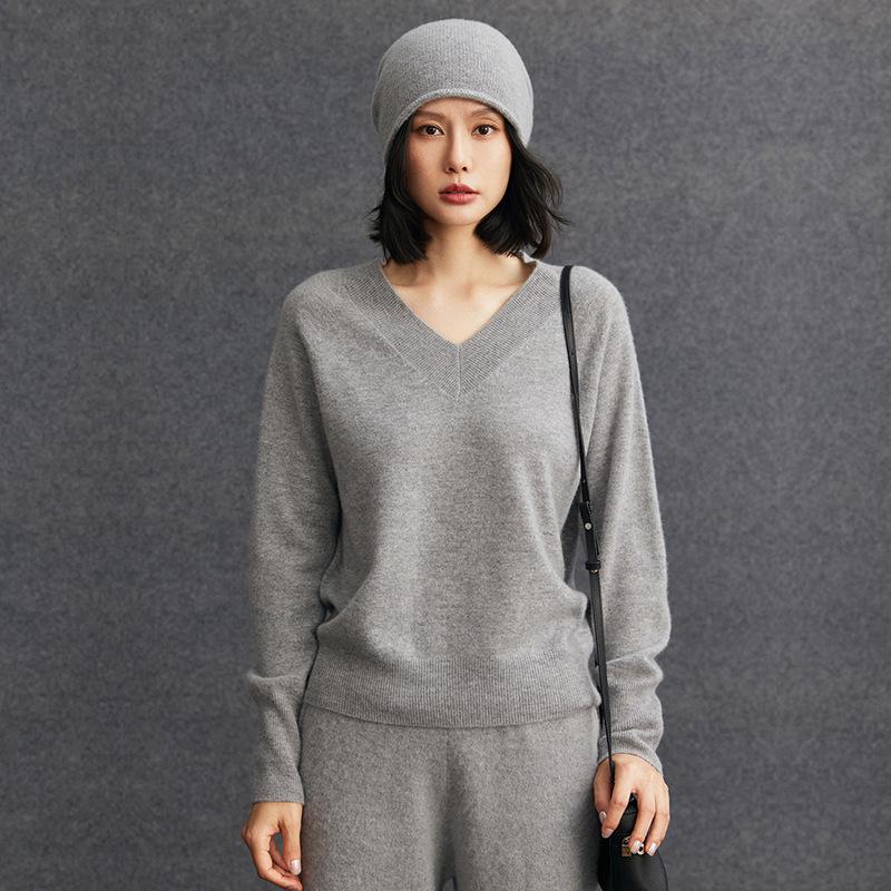 2025 Autumn/Winter Ladies V-Neck Cashmere Ribbed Sweater