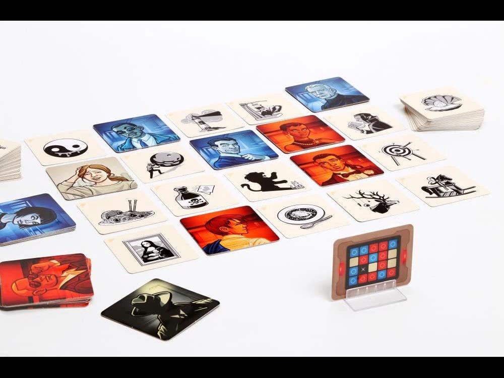 Кодовые имена: Картинки и карты-головоломки «Операция против человечества»