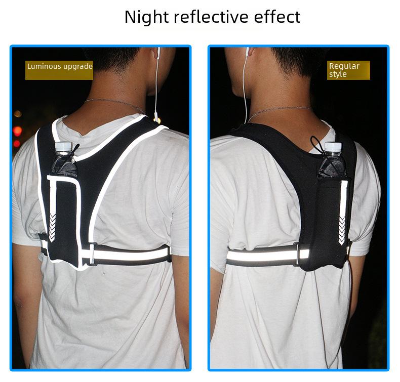 Унисекс-рюкзак для бега со светоотражающим жилетом и держателем для бутылки с водой, идеально подходит для пеших прогулок, фитнеса и занятий спортом на открытом воздухе.