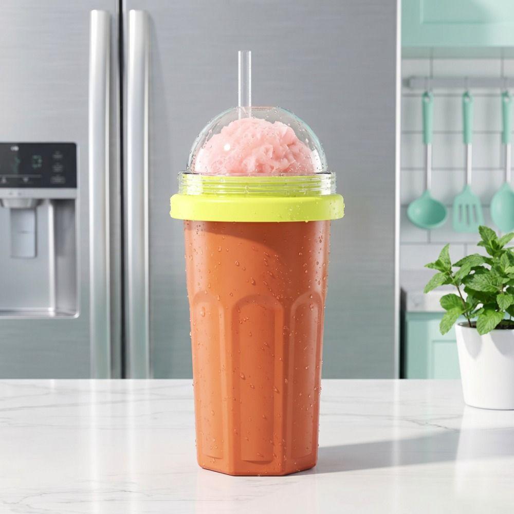 Large Capacity Smoothie Cup Food-Grade Ice Cream Maker Cup Easy To Use Milkshake Bottle for Kids