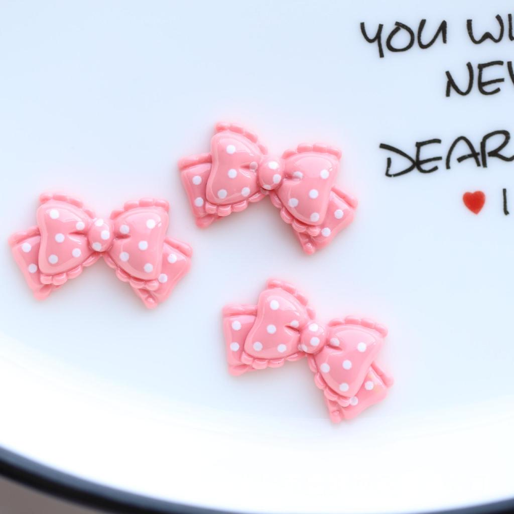 Украшения из смолы в виде банта в горошек для самостоятельного украшения чехла для телефона