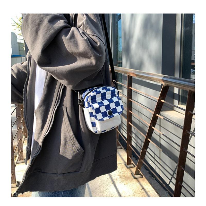 Клетчатая одноплечевая холщовая маленькая женская сумка Harajuku Girl Soft Sister Trend Crossbody Bag