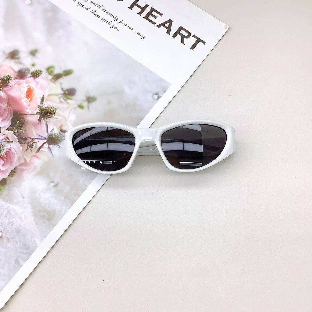 2026 Ретро Детские Солнцезащитные Очки Модная Спортивная Серия Для Мальчиков Девочек С Защитой UV400 И Милыми Дизайнами
