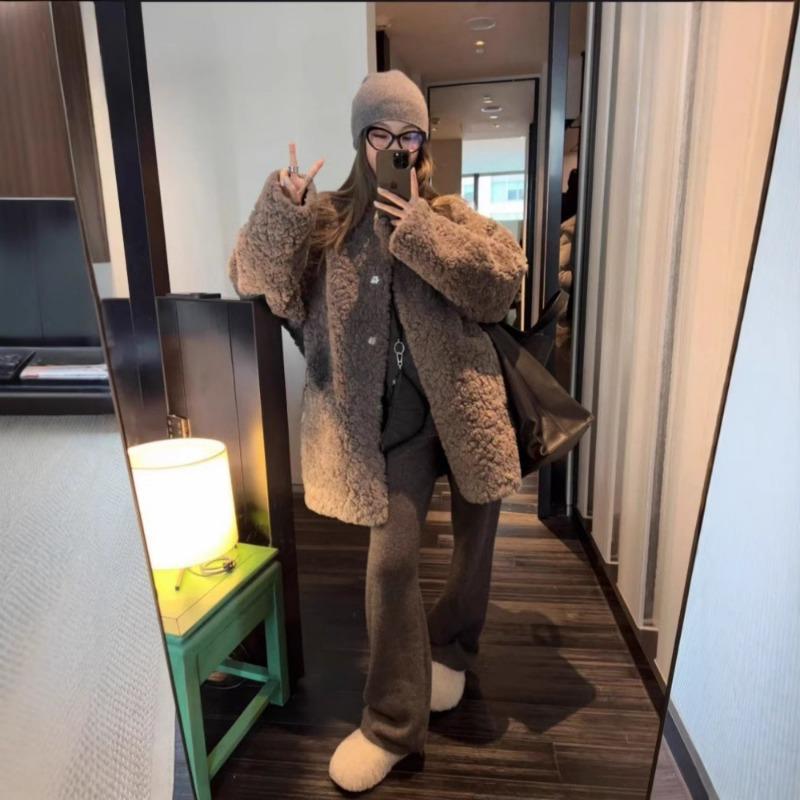 Autumn and Winter Fur Integrated Lamb Wool Coat Women's Medium and Long Loose Lazy High-end Casual Wool Coat