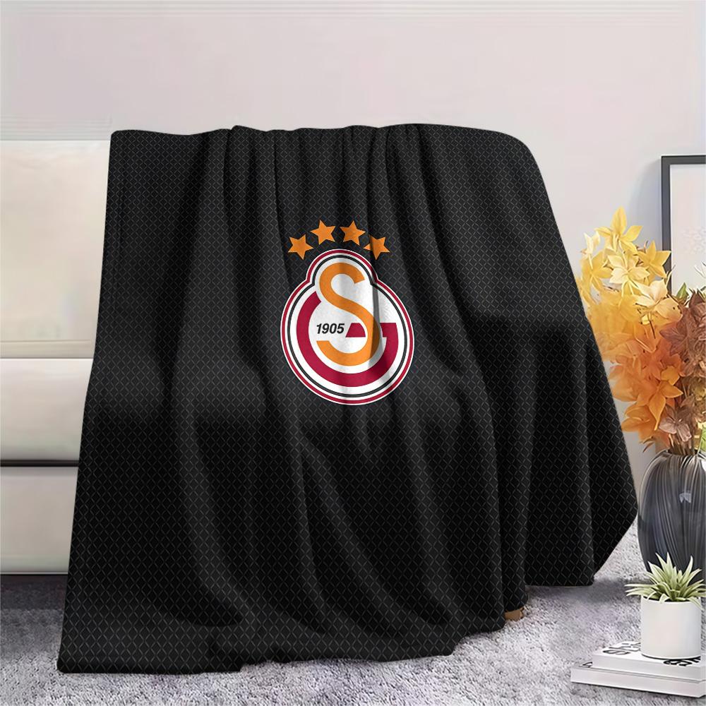 Galatasaray SK3 Flannel Blanket, High quality Comfortable for All Seasons, Home Decor, Warmth and Comfort