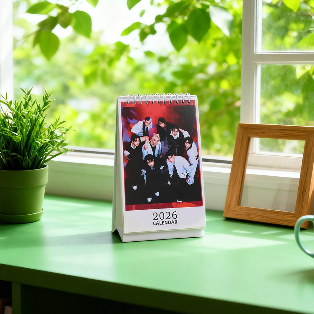 Известный календарь с участниками бойз-группы, Коллекционный календарь, Коллекционный, Подходит для фанатов