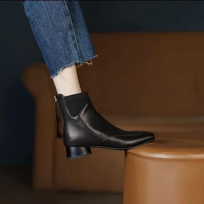 Модные сапоги в британском стиле для женщин на весну, осень и зиму 2024 года, новые модные короткие сапоги большого размера на толстом каблуке