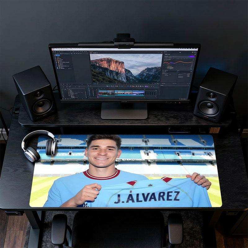Alvarez Mouse Pad, Large Gaming Desk Mat, Non-slip XXL Mousepad for Laptop & Tablet, Mini PC Playmat with Stitched Edges