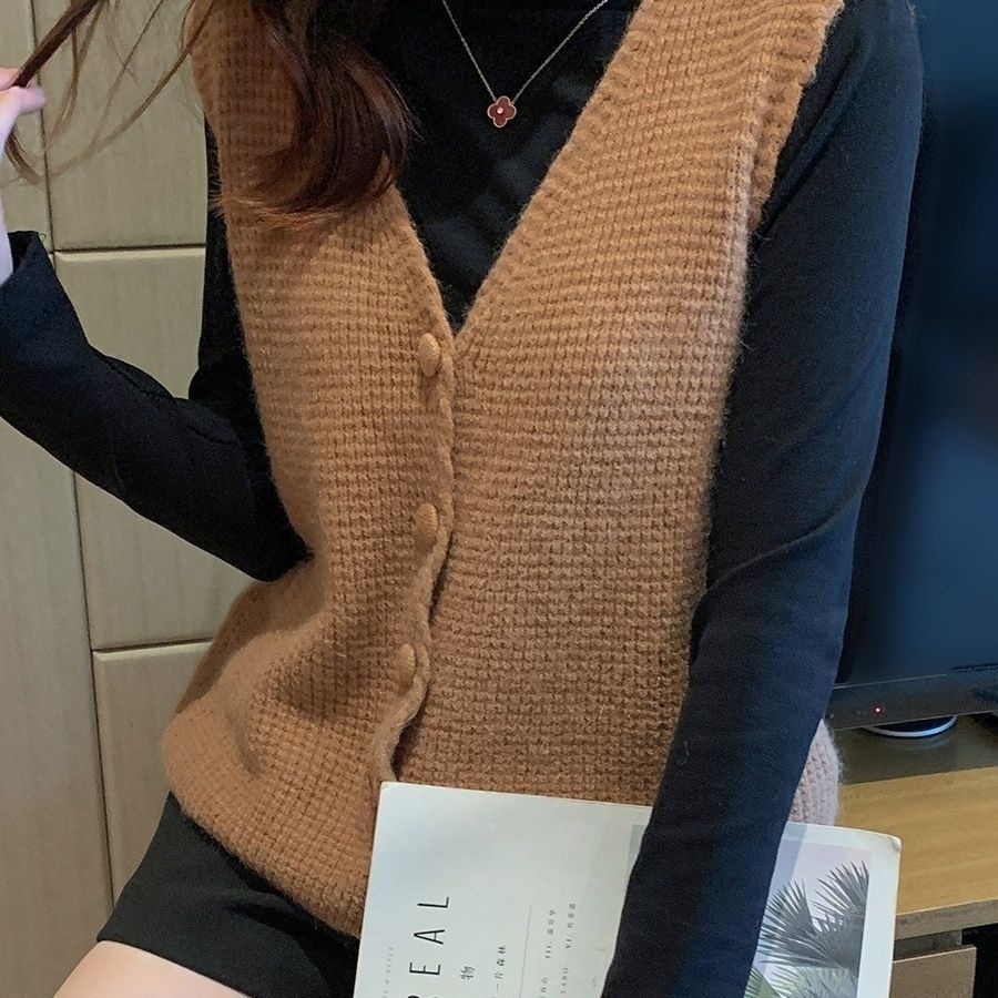 Women's Autumn and Winter Vest Ladies' Woolen Small Vest Layering Sweater Outer Wear Knitted Vest for Women Winter Outer Wear
