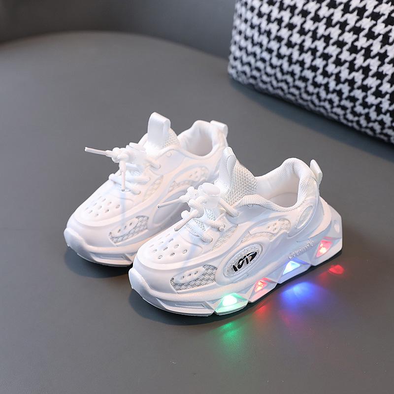 Kids' Breathable Light-Up Sporty Shoes - Lightweight, Soft Sole for Spring & Autumn