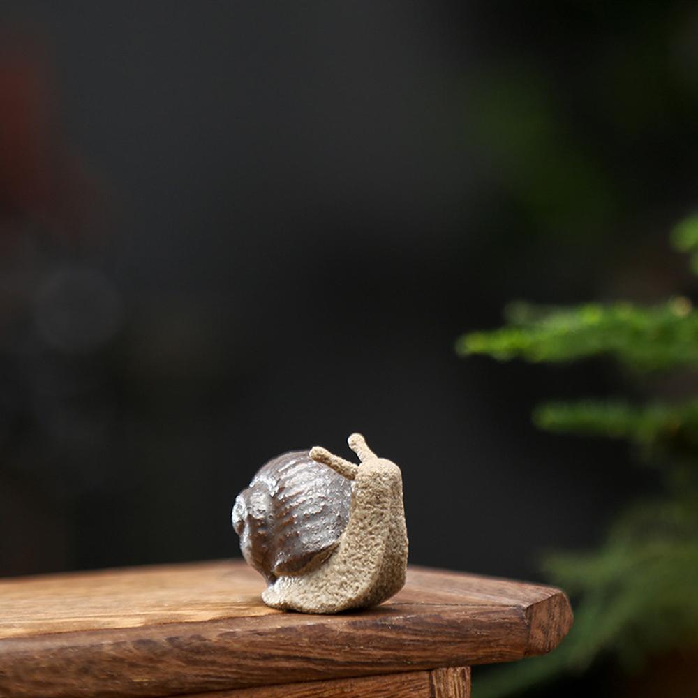 Home Decoration Living Room Craft Figurine Bonsai Ornaments Ceramic Small Snail Miniatures