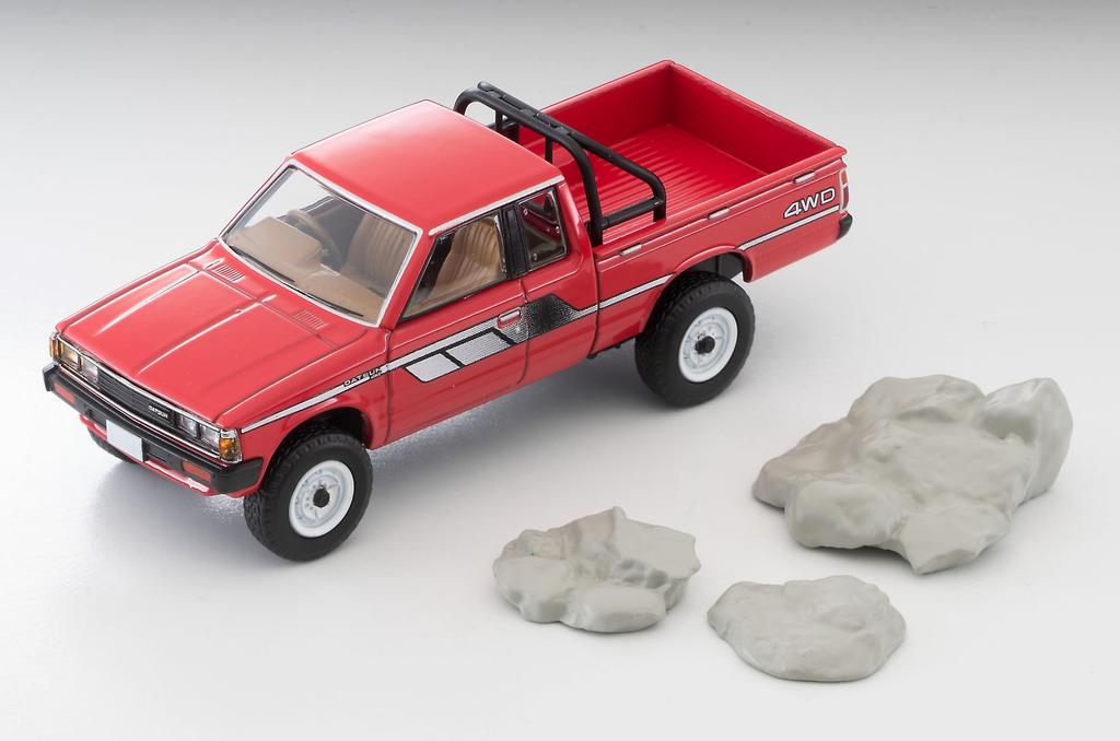 TOMYTEC Tomica Limited Vintage Neo Datsun Truck 4WD King Cab AD Красный Готовый продукт 332848 1/64 LV-N320b