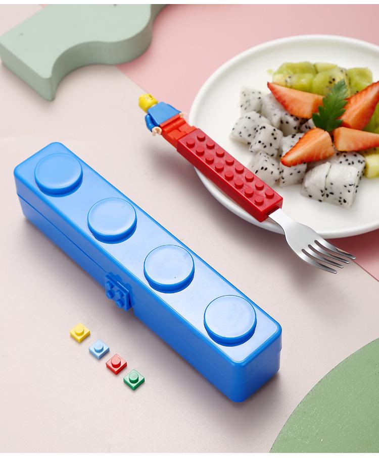 Children's Portable 304 Stainless Steel Tableware Set: Cartoon Building Block Lunch Box with Spoon & Fork.