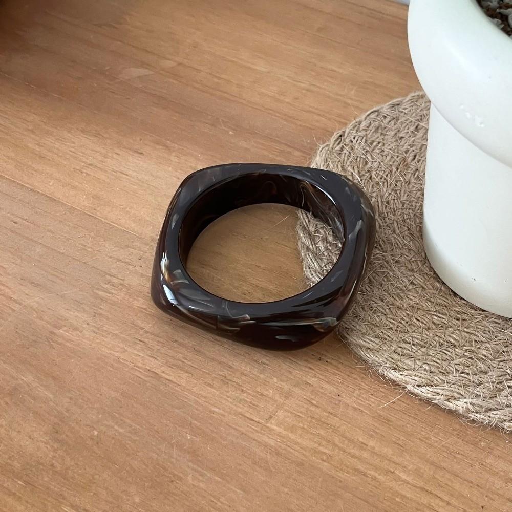 Green Resin Bracelets Irregular Women Bangles Vintage Chunky Bangles Gifts