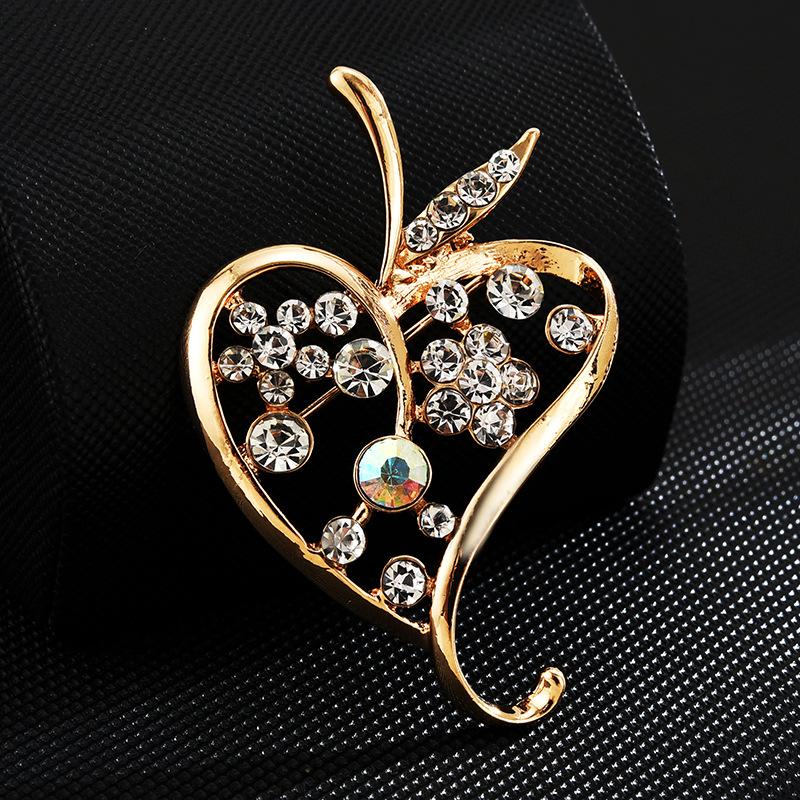 Brooch High-End Sense Niche Light Luxury Suit Bow Rhinestone Corsage High-End Alloy Creative Clothing Accessories